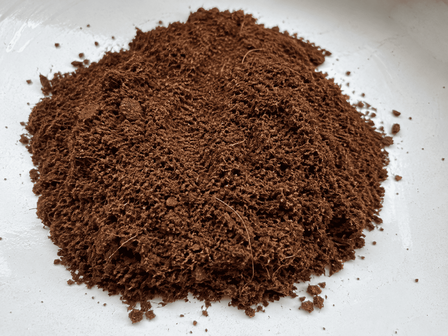 What coco peat is made of, fine brown growing medium from husk processing